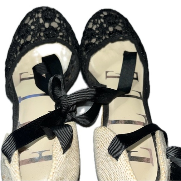 Elle Sz. 8 Ribbon Lace Up Ankle Blk Lace Closed Toe 3.5" Jute Wedge Heel - Picture 12 of 12